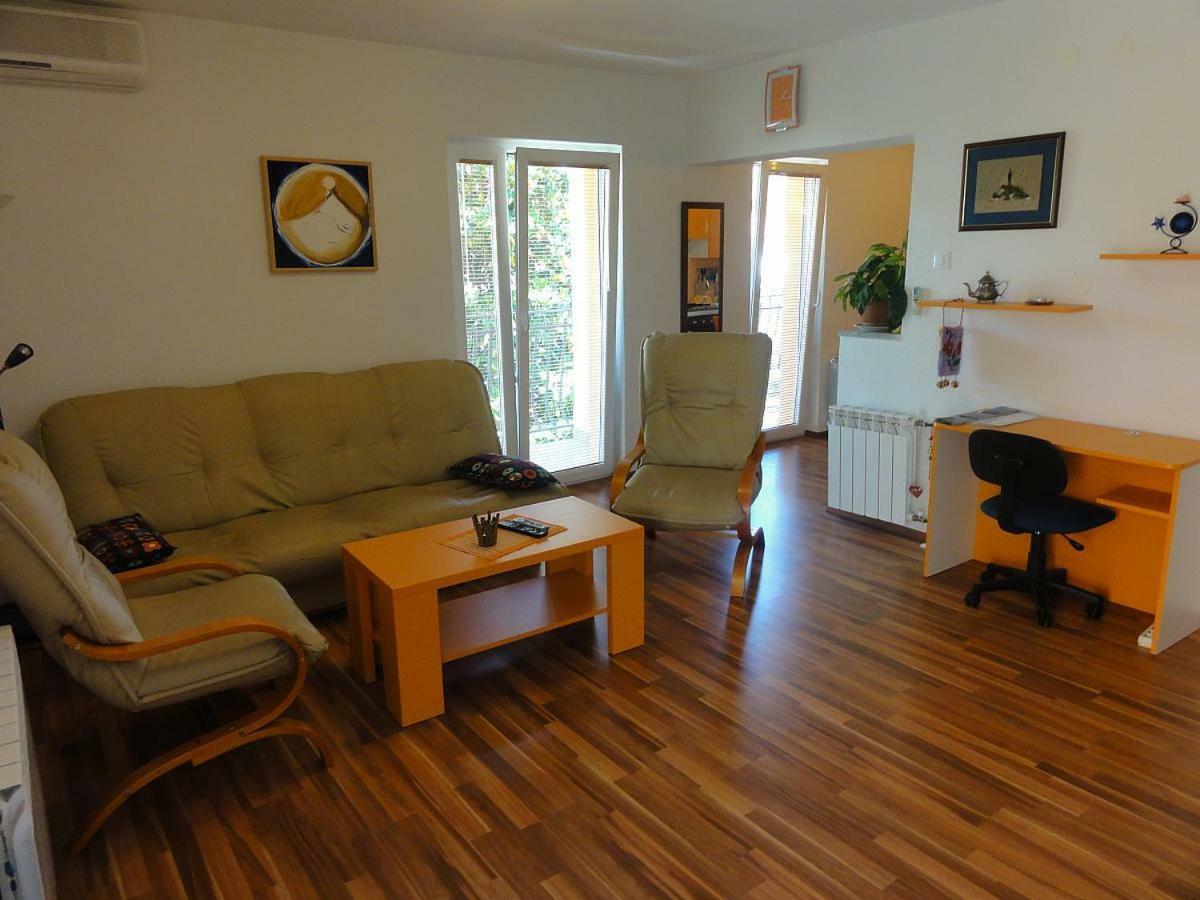 Cozy Apartment Ernesto*Good Location*Rovinj Dış mekan fotoğraf